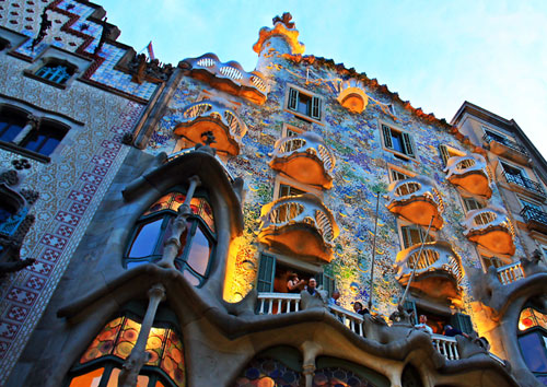 gaudi-house